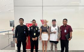 Kisah Sepasang Bule Australia Sebelum Dideportasi, Ditangkap saat Kirim Vape Pakai Motor - JPNN.com Bali