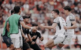 Teco Bongkar Strategi Bungkam Semen Padang 5–1, Sentil Comeback Bali United - JPNN.com Bali