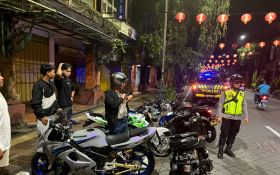 Polisi Denpasar Gencar Patroli Malam, Sita Motor dengan Knalpot Bising - JPNN.com Bali