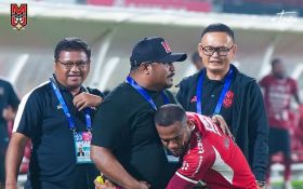 Imran Nahumarury Puji Lini Serang & Pertahanan Malut United, Ini Alasannya - JPNN.com Bali