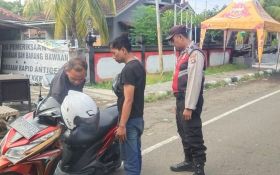 Polres Jembrana Tangkap Begal di Pelabuhan Gilimanuk, Terpantau Lewat Medsos - JPNN.com Bali