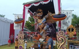 Tabanan Mulai Gelar Parade Ogoh-Ogoh, Bawa Pesan Pelestarian Lingkungan - JPNN.com Bali