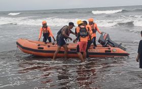 Dua Nelayan Jembrana Terombang-ambil di Tengah Laut, Tim SAR Bergerak - JPNN.com Bali