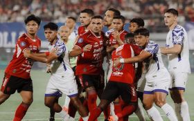 Statistik Bali United vs PSIS: Tuan Rumah Beruntung Menang, Tim Tamu Banyak Peluang - JPNN.com Bali