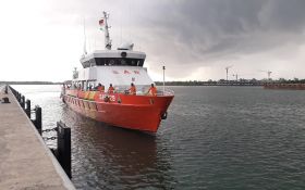 Basarnas Uji Fungsi Starlink di KN SAR Arjuna 229, Canggih - JPNN.com Bali