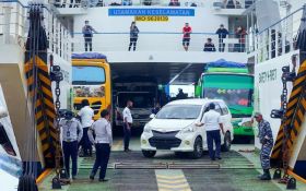 Penyeberangan Merak-Bakauheni Dijadwalkan Sampai Tengah Malam, Cek di Sini - JPNN.com Banten
