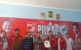 Maju di Pilgub Banten, Arief Wismansyah Bakal Daftar di Semua Partai - JPNN.com Banten