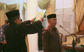 Sempat Tersandung Hukum, Sarudin Dilantik Lagi Jadi Kepala BPKAD Kabupaten Serang - JPNN.com Banten