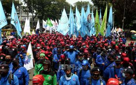 Kelompok Buruh Berharap UMK Kota Depok Bisa Naik 6,5 Persen di 2025 - JPNN.com Jabar