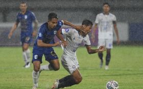 Meski Empat Pemain Absen, Arema FC Mampu Tahan Imbang PSIS Semarang - JPNN.com Bali
