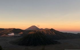 Libur Panjang, Kunjungan Wisatawan di Gunung Bromo Capai 8.525 Orang - JPNN.com Jatim