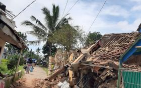 71 Ribu Rumah Rusak di Cianjur Akibat Gempa Bumi Bakal Dapat Bantuan Dari Pemerintah - JPNN.com Jabar