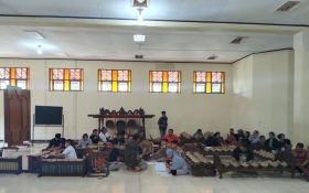 Pernikahan Kaesang-Erina, Keluarga Jokowi Minta Gamelan ISI Solo Bawakan Lagu Ini - JPNN.com Jateng