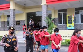 15 Tersangka Anak Buah Bos Judi Apin BK Dilimpahkan ke Kejaksaan, Lihat Tuh - JPNN.com Sumut