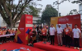 1.000 Peserta dari Berbagai Daerah Meriahkan Borobudur Marathon di Kota Bandung - JPNN.com Jabar