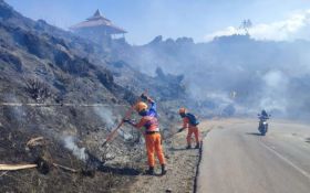 Waduh, Kebakaran di Lereng Gunung Ijen Capai 20 Hektare - JPNN.com Jatim