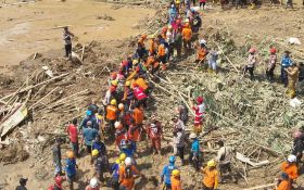 Operasi SAR Ditutup, 2 Korban Tertimbun Longsor di Sukabumi Dinyatakan Hilang - JPNN.com Jabar