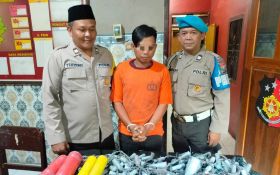 Pemuda di Pasuruan Ditangkap Polisi, Simpan Ratusan Bahan Peledak & Mercon - JPNN.com Jatim