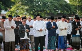 Gubernur Arinal Djunaidi Salat Idul Fitri di Lapangan Korem, Ini Pesan yang Disampaikan untuk Masyarakat Lampung - JPNN.com Lampung