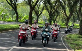 Keseruan Jurnalis dan Blogger di Surabaya Fun Riding dengan Honda Stylo - JPNN.com Jatim
