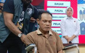 Dendam, Pria di Semarang Tikam Mantan Istri - JPNN.com Jateng