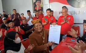 Pertama Ambil Formulir Pendaftaran Calon Wali Kota PDI-P, Supriyadi Siap Pimpin Semarang - JPNN.com Jateng