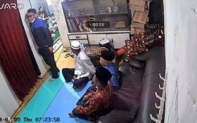 Modus Bertamu ke Rumah, Pencuri Gasak Uang Hingga Perhiasan di Bandung - JPNN.com Jabar