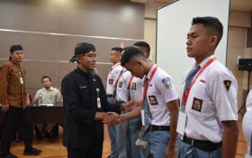 Keren, 4 Pelajar Jateng Lulus Paskibraka, Siap Kibarkan Bendera Merah Putih di Istana Negara - JPNN.com Jateng