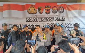 Polresta Bogor Kota Ringkus 4 Pelaku Begal Mobil Bersenpi - JPNN.com Jabar