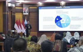 PPDB 2024, Kadindik Jatim Minta Para Pelaksana Berpedoman dengan Juknis - JPNN.com Jatim