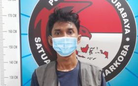 Nyambi Jadi Kurir Narkoba, Kuli Bangunan di Surabaya Diringkus Polisi - JPNN.com Jatim