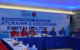 PDIP dan PAN Jatim Sepakat Berkoalisi di 13 Daerah Pada Pilkada 2024    - JPNN.com Jatim