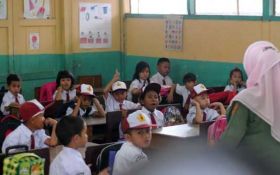 PPDB 2024: Ada Pejabat hingga Anggota Dewan di Semarang Ingin 'Titip' Anaknya  - JPNN.com Jateng