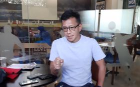Teddy Tjahjono Resmi Mundur dari Persib Bandung - JPNN.com Jabar