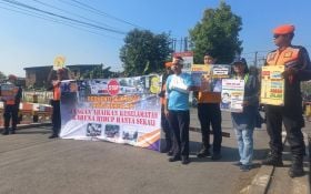 KAI Daop 4 Semarang Mengedukasi Warga tentang Keselamatan Lalu Lintas di Perlintasan KA Anjasmoro - JPNN.com Jateng