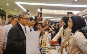 Mendag Zulhas Dorong Pelaku UMKM Teh Jawa Barat Lebarkan Sayap Bisnis ke Eropa - JPNN.com Jabar