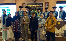 Ketua Komisi I DPRD Banten Jazuli Abdillah Raih Gelar Doktor Ilmu Sosial Unpas - JPNN.com Banten