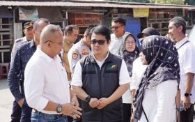 Perumda PPJ Relokasi Lapak Pedagang Korban Kebakaran Pasar Tekum - JPNN.com Jabar