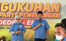 Tim Kampanye Pemenangan Deden Nasihin - Efa Fatimah Dikukuhkan  - JPNN.com Jabar