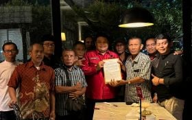 Banteng Lawas Siap Menangkan Eri-Armuji & Risma-Gus Hans di Pilkada 2024 - JPNN.com Jatim