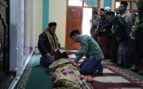 Tertimpa Reruntuhan Gempa di Bandung, 1 Anak Meninggal Dunia - JPNN.com Jabar