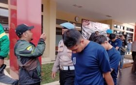 Polisi Tangkap 6 Orang Tersangka Pengeroyokan Steward di SJH Bandung - JPNN.com Jabar