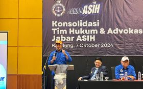 Tim Hukum Paslon ASIH Resmi Dikukuhkan, Diisi Advokat Berpengalaman - JPNN.com Jabar