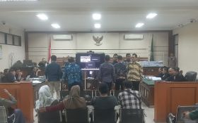 Sidang Korupsi BPPD Sidoarjo, 4 Saksi Akui Tak Terima Uang dari Siska Wati - JPNN.com Jatim