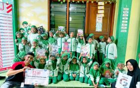 Alfamidi & SGM Eksplor Bersatu Tingkatkan Literasi Anak, Salurkan Buku Bacaan di 11 Daerah - JPNN.com Jateng