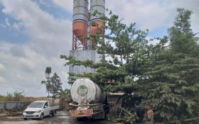 Penampungan Silo Perusahaan Beton di Bantul Bocor - JPNN.com Jogja