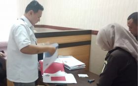 Kanwil DJP Jatim Serahkan Tersangka Pengemplang Pajak Rp2,5 Miliar ke Kejari Sidoarjo - JPNN.com Jatim