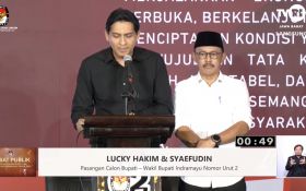 Debat Pilbup Indramayu: Lucky Hakim Blak-blakan Alasan Mundur jadi Wakil Nina Agustina - JPNN.com Jabar