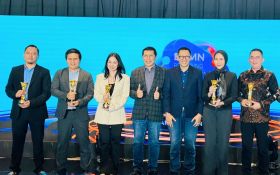 Pos Indonesia Raih 2 Penghargaan Bergengsi di BUMN Branding dan Marketing Awards 2024 - JPNN.com Jabar