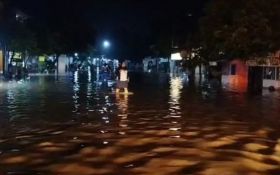 Akses Antarkecamatan di Ponorogo Putus Total Akibat Banjir Bandang - JPNN.com Jatim